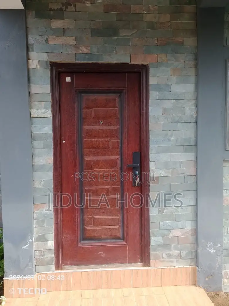 2bdrm Apartment in Adenta Ashiyie, Frafraha for rent