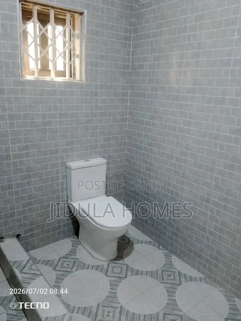 2bdrm Apartment in Adenta Ashiyie, Frafraha for rent