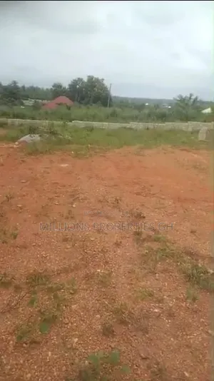 2 Acres With Lease Ejisu -Kubease Accra Main Road