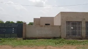 2bdrm House in Sasaabi for sale