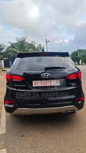 Hyundai Santa Fe 2018 Black