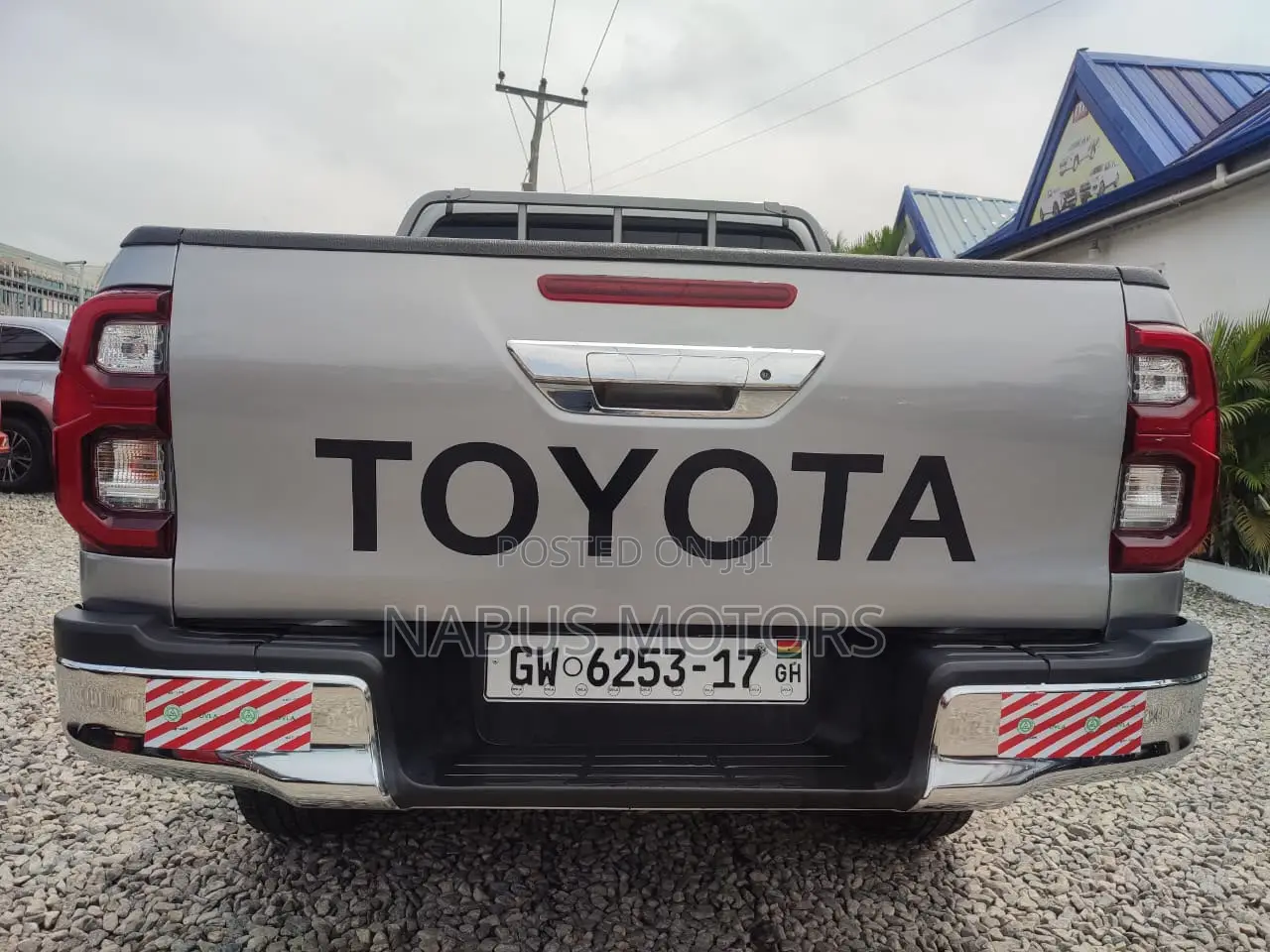 Toyota Hilux Revo Double Cab Deisel 2.8 RWD 2017 Silver