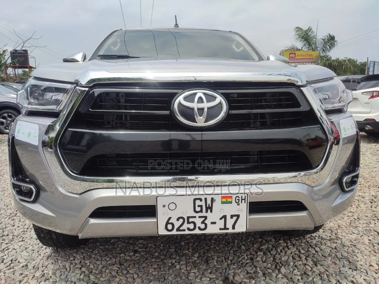 Toyota Hilux Revo Double Cab Deisel 2.8 RWD 2017 Silver