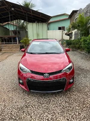 Toyota Corolla S w/Special Edition Pkg (1.8L 4cyl CVT) 2016 Red