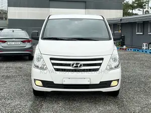 Hyundai Starex 2017 White
