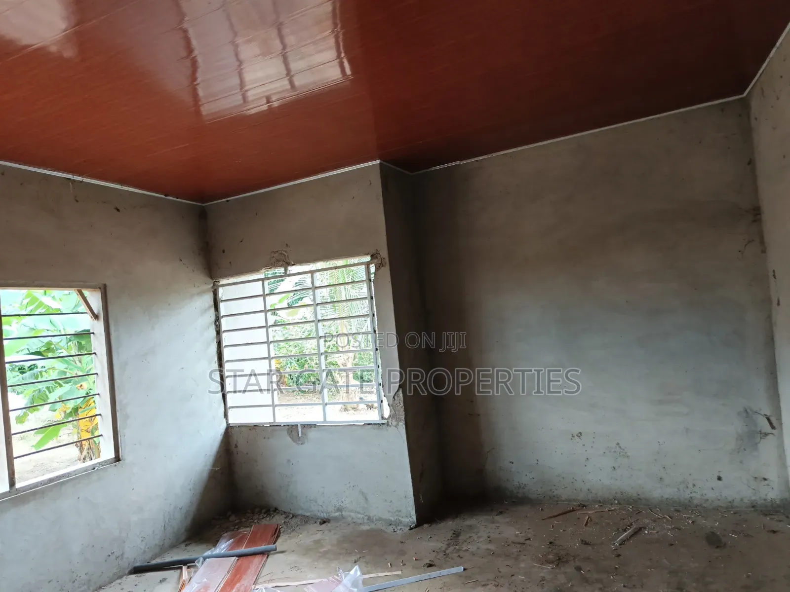 6bdrm House in Adwumakaase Kesse, Kumasi Metropolitan for sale