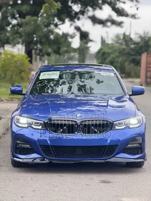 BMW 330i 2021 Blue