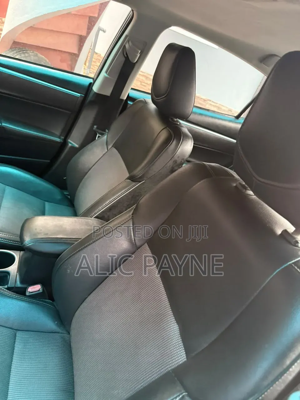 Toyota Corolla S 4dr Sedan (1.8L 4cyl CVT) 2016 Gray