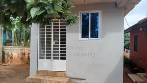 1bdrm Room & Parlour in Pokuase for rent