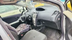 Toyota Yaris 2011 Silver