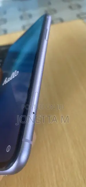 Apple iPhone 11 64 GB Purple
