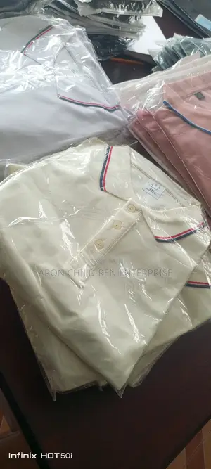 Classic Piqué Polo T-Shirt)