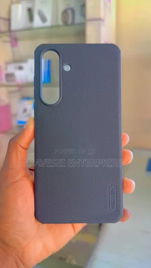 Samsung S25 FE Frosted Shield Case