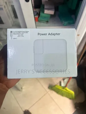 MacBook Charger Type C