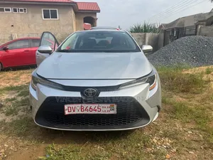 Toyota Corolla 2020 Silver