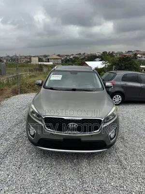 Kia Sorento 4dr SUV 2016 Beige