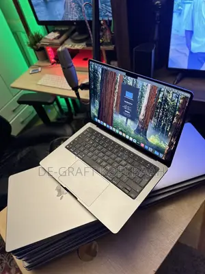 Laptop Apple MacBook Pro 2023 M3 16GB Apple M3 SSD 512GB