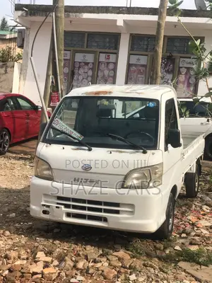 Daihatsu Hijet 2010 White