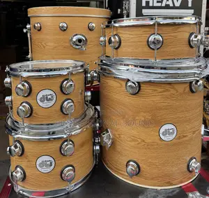 DW Design Series 5-Piece Acoustic Drum Set