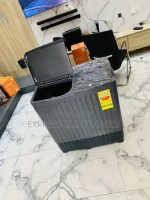 Limited Stock Semi Automatic Nasco 8kg Topload Twintub Black.