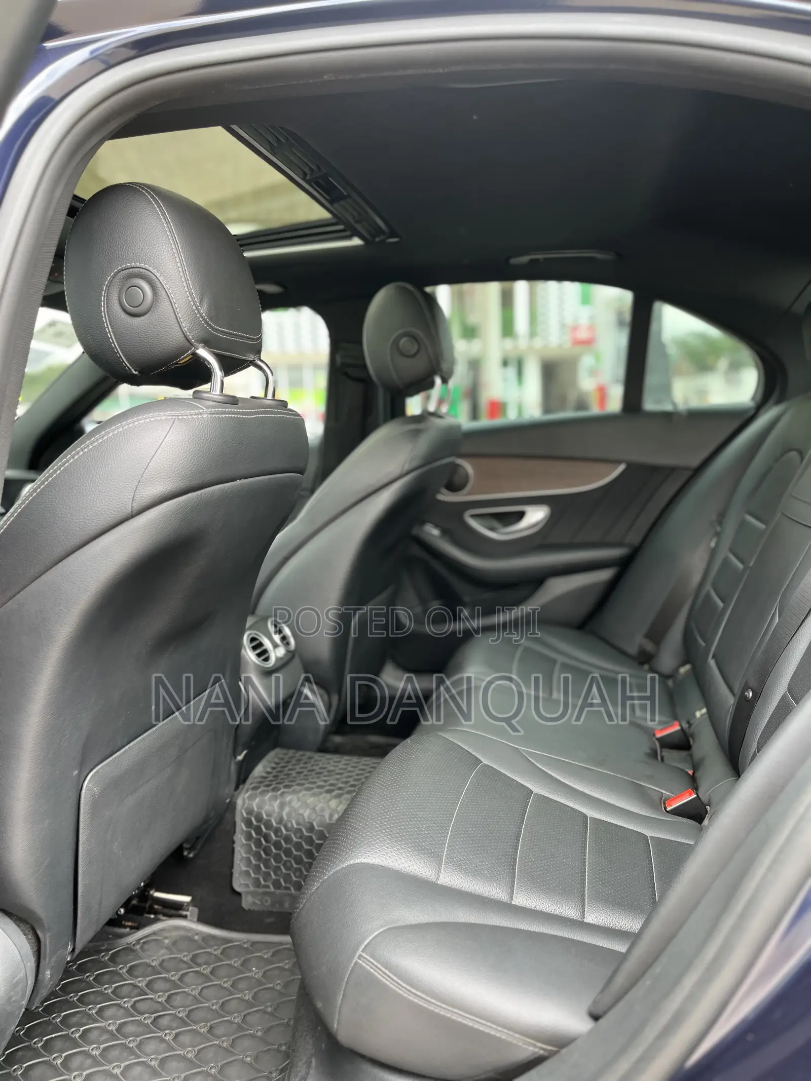 Mercedes-Benz C300 Base C300 AWD 4MATIC Sedan 2019