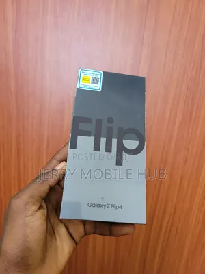 New Samsung Galaxy Z Flip4 256 GB Blue