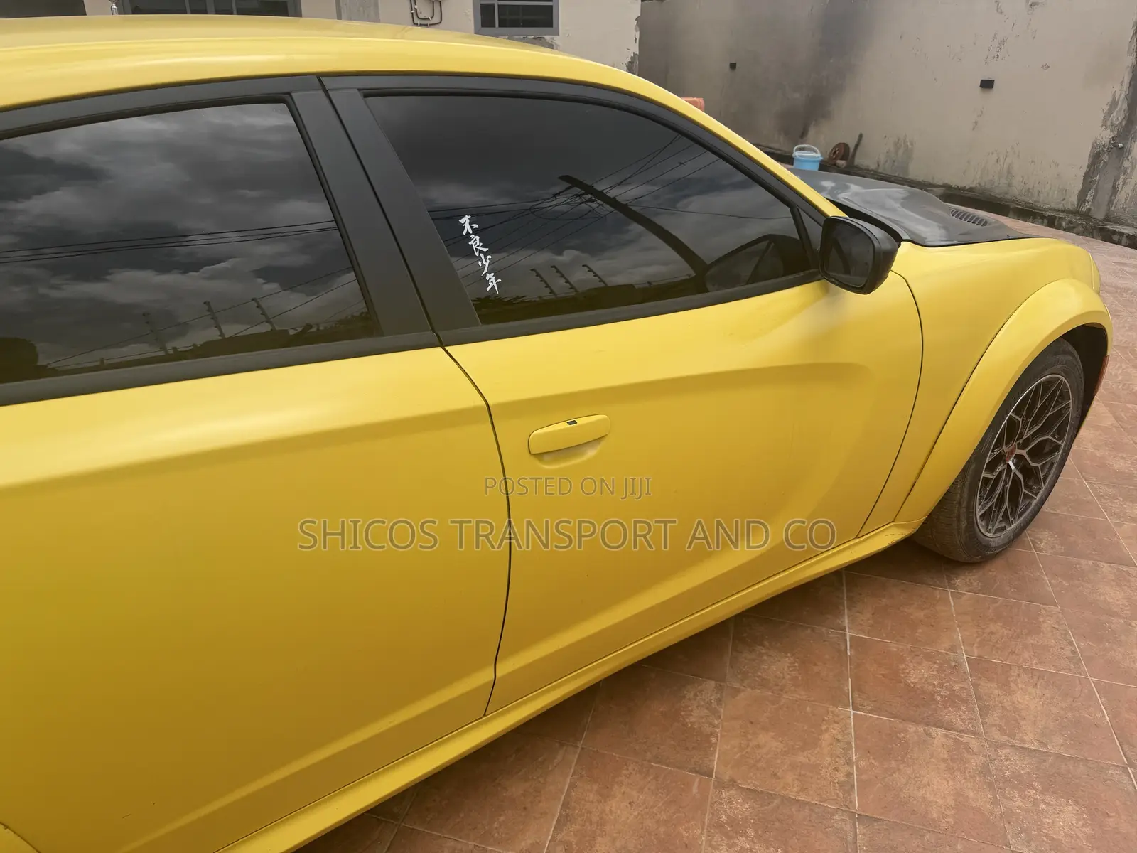 Dodge Charger SXT AWD 2016 Yellow