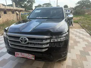 Toyota Land Cruiser 2026 Black