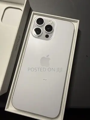 Apple iPhone 16 Pro Max 256 GB White