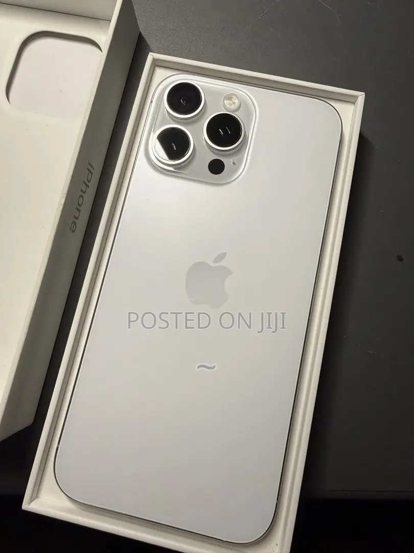 Apple iPhone 16 Pro Max 256 GB White