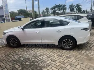 New BYD Destroyer 05 DM-i 1.5 Hybrid FWD 2025 White
