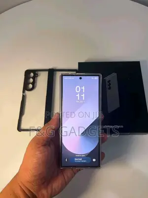 New Samsung Galaxy Z Fold6 256 GB Black