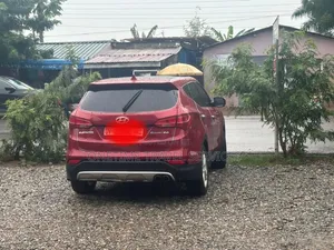 Hyundai Santa Fe 2014 Red