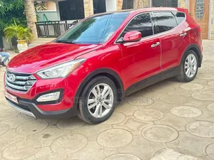 Hyundai Santa Fe 2014 Red