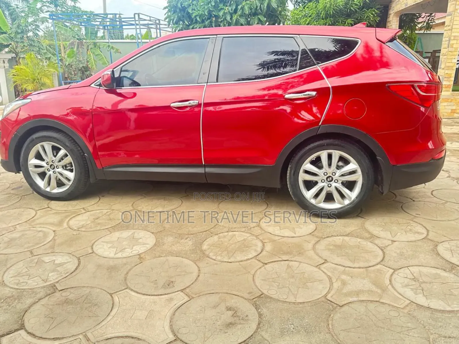Hyundai Santa Fe 2014 Red