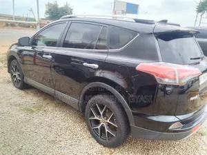 Toyota RAV4 2025 Black