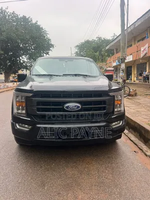 Ford F-150 2022 Black