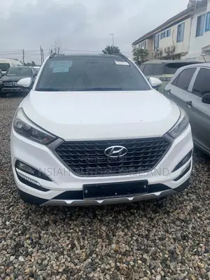Hyundai Tucson 2017 White