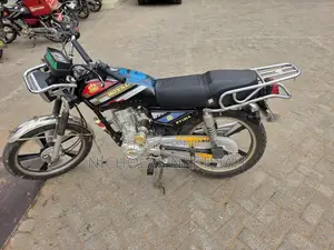 Royal Motorcycle 2025 Black