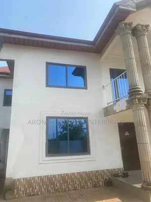 Furnished 5bdrm House in Greenfield, Amrahia for sale