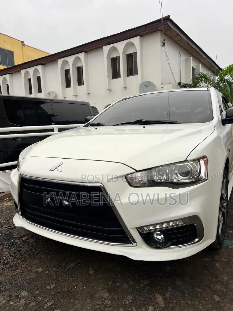 Mitsubishi Galant 2015 White