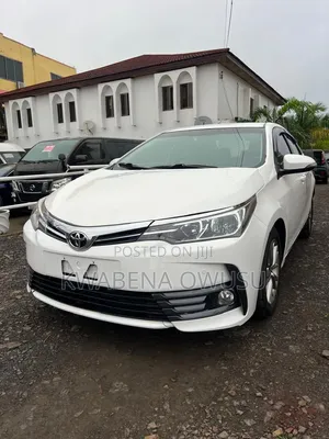 Toyota Corolla Altis 2017 White