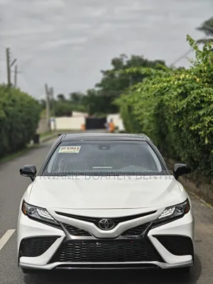 Toyota Camry 2023 White