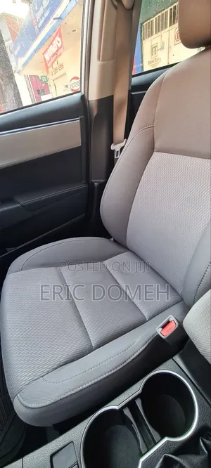 Toyota Corolla 2015 Seat