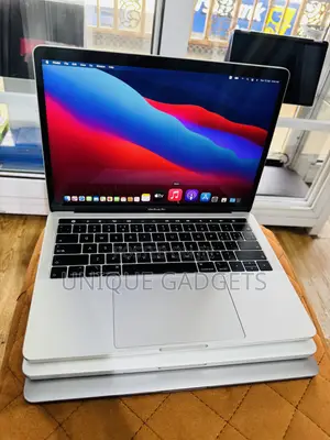 Laptop Apple MacBook Pro 2018 8GB Intel Core i5 SSD 256GB