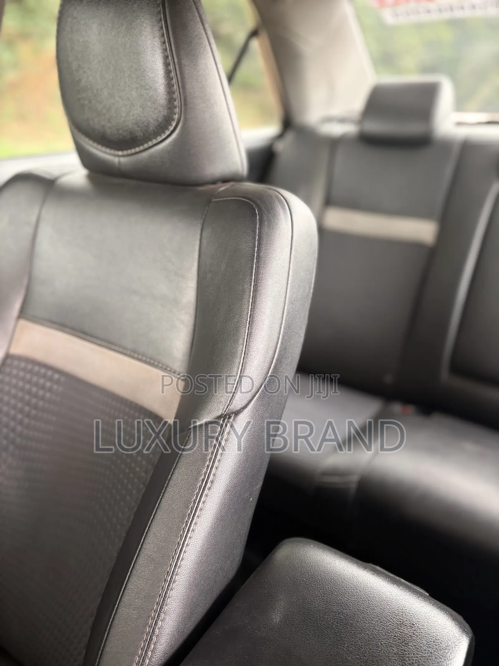 Toyota Camry SE 4dr Sedan (2.5L 4cyl 6A) 2013 White