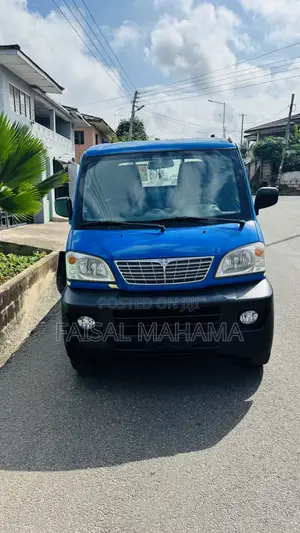 Daihatsu Hijet Cargo 2010 Clean, Spacious & Fuel Efficient