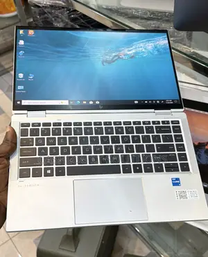 Laptop HP EliteBook 1040 G8 16GB Intel Core i5 SSD 512GB