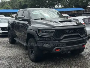 RAM 1500 2022 Black