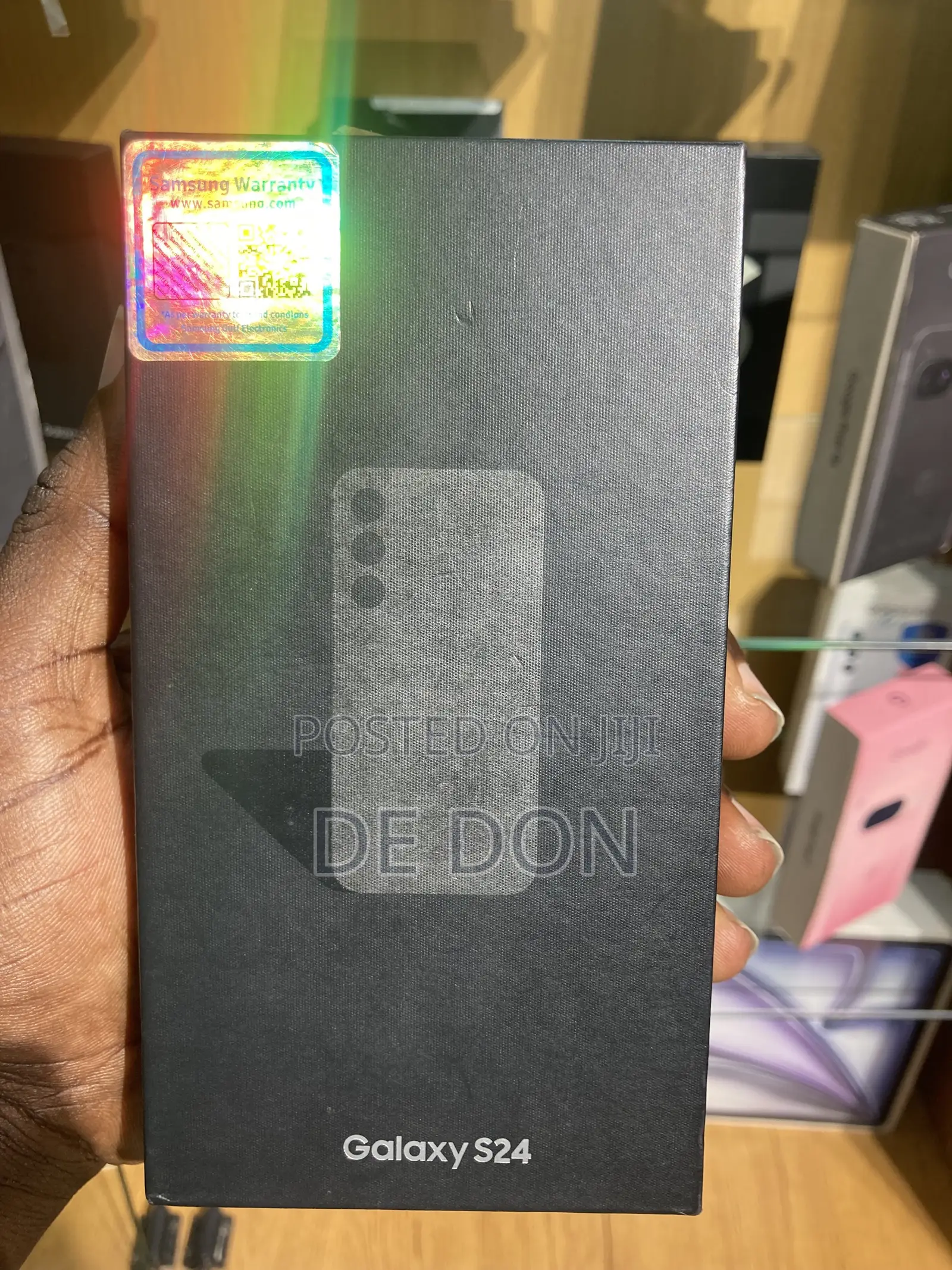 New Samsung Galaxy S24 128 GB Black